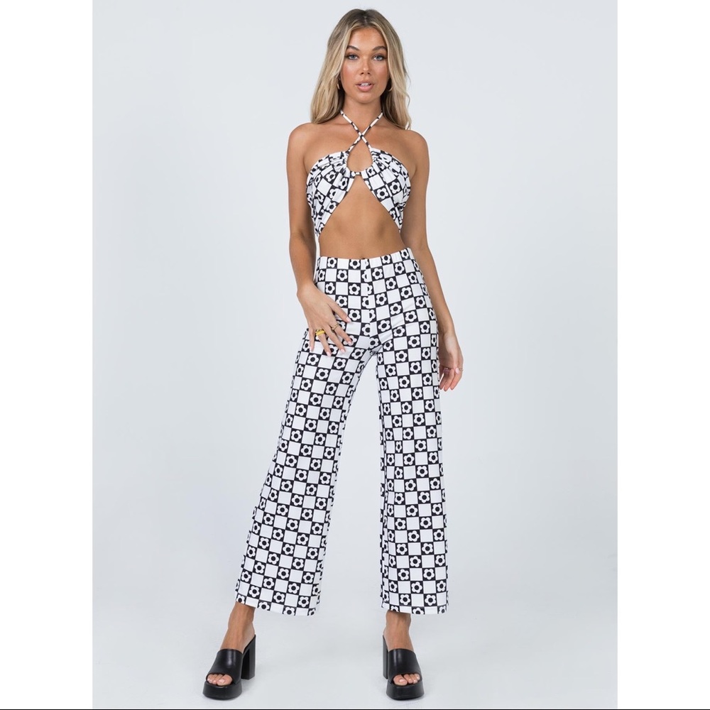 NWT Princess Polly Latiana Set Black / White size us 4